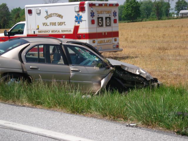 Single vehicle crash 5/15/07.